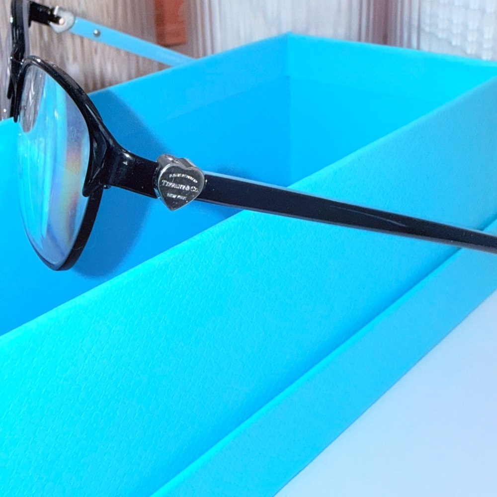 Tiffany & Co. Cat Eye Heart Eyewear - Picture 5 of 9